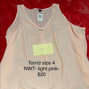 Torrid NWT light pink blouse size 4